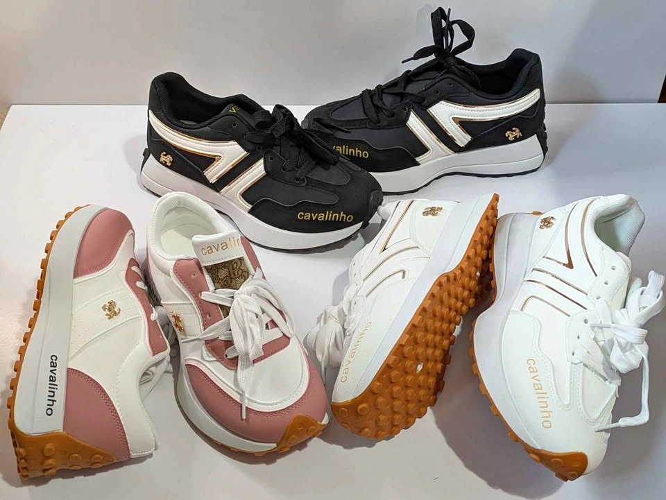Premium Women's Sneakers - Brand New in Box! 🎉