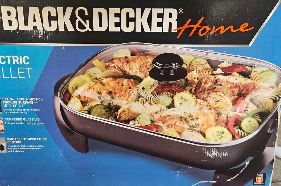 BLACK and DECKER - photo 2