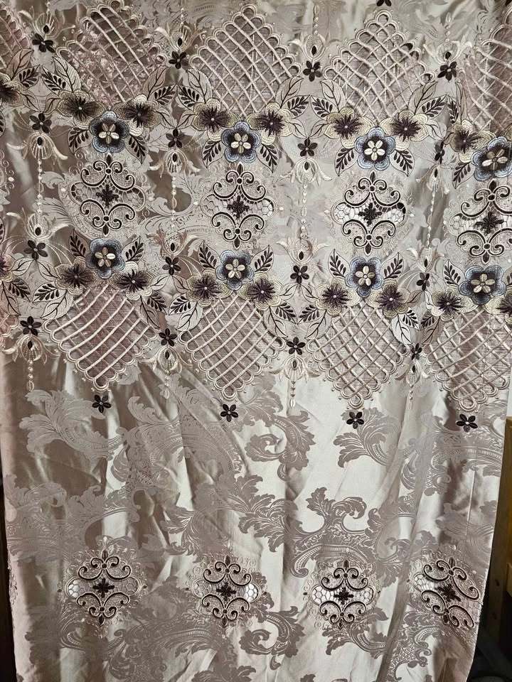 2 Beautiful Long Curtains With Inside Liner and Hooks - photo 3
