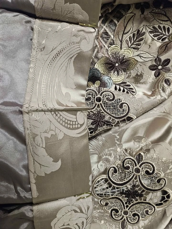 2 Beautiful Long Curtains With Inside Liner and Hooks - photo 5