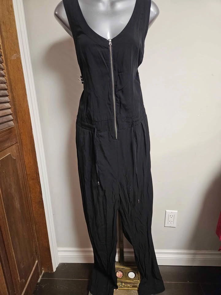 Black POINT ZERO Jump Suit- BRAND NEW - photo 2