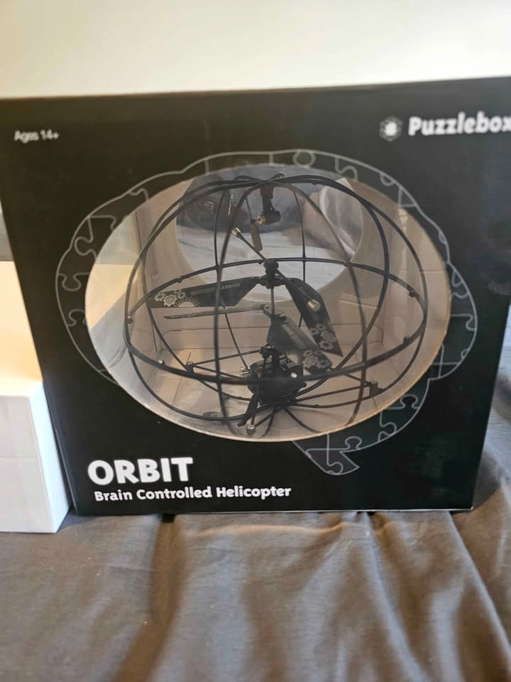 Puzzlebox Orbit Mind Controlled Helicopter - photo 2