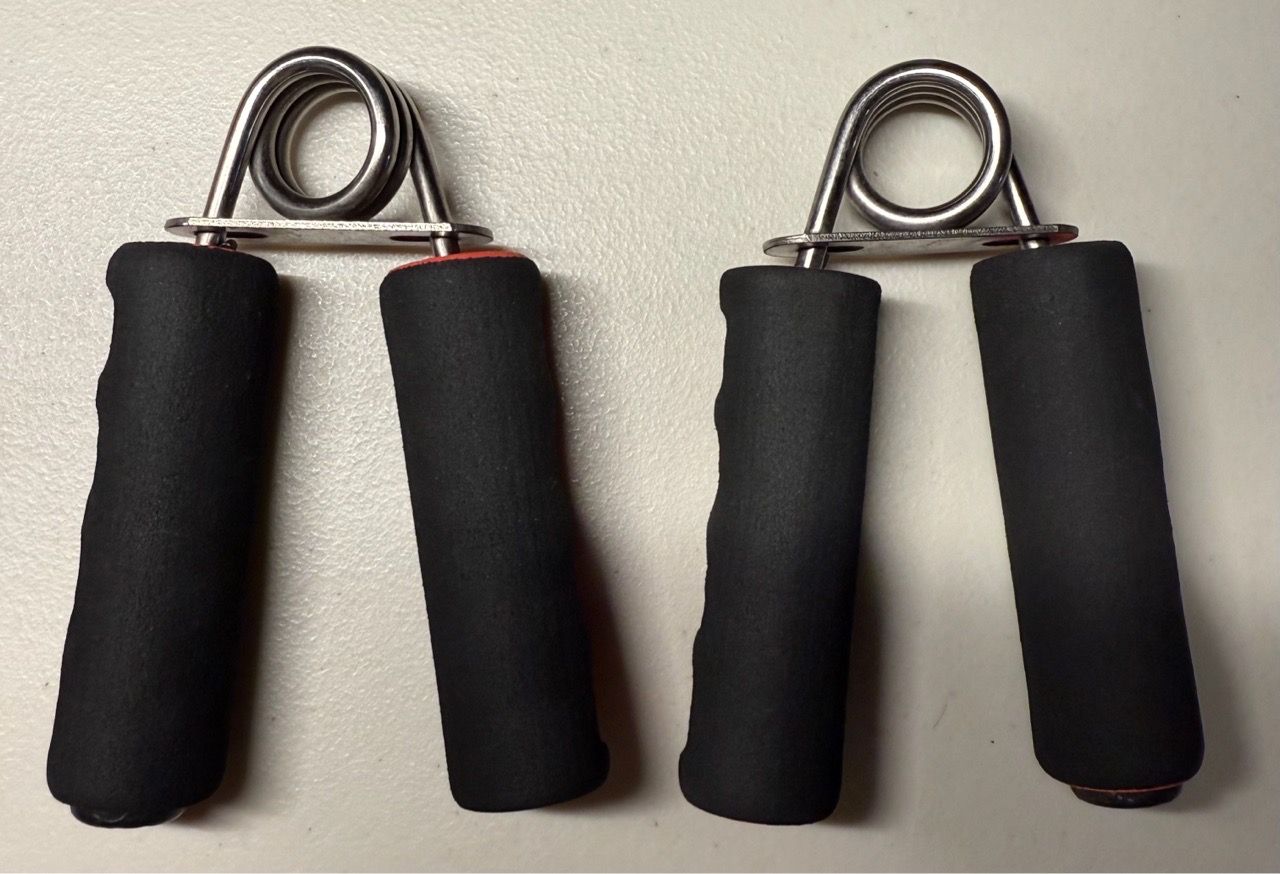 Hand Grippers - photo 2