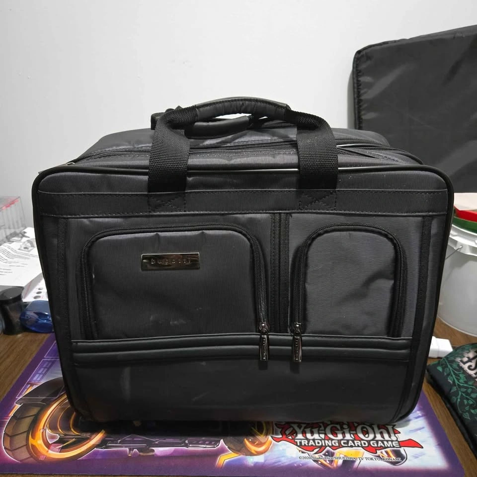 Bugatti - Laptop Carrier