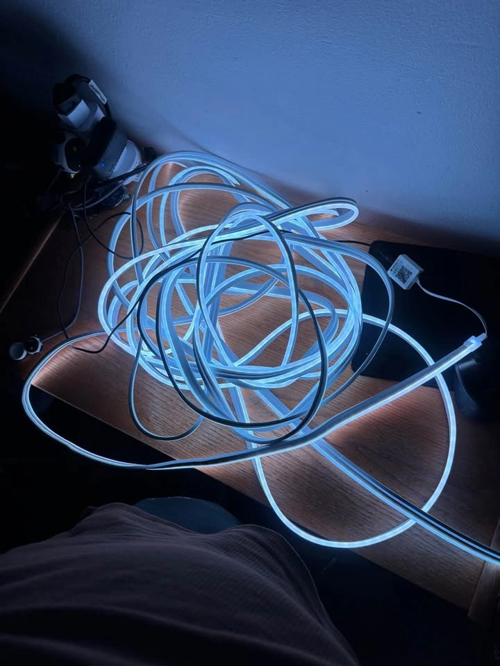 Bluetooth smart light strip for room - photo 5