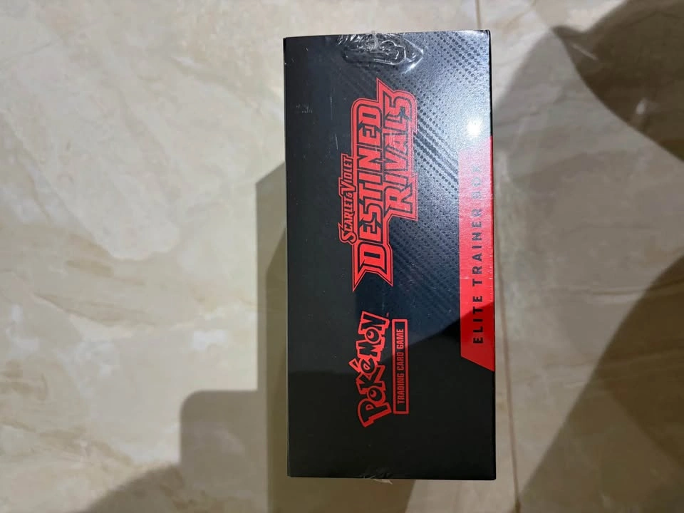 Destined Rivals ETB - photo 3