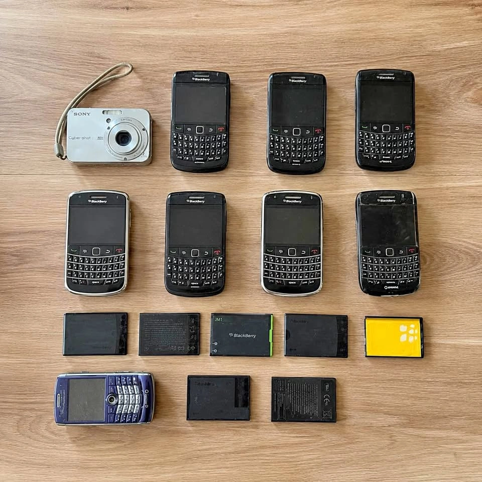 Vintage BlackBerry Phone Collection + Sony Cyber-shot Camera – B