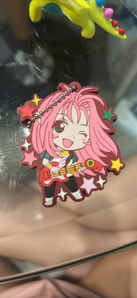 Anime keychain lot - photo 3