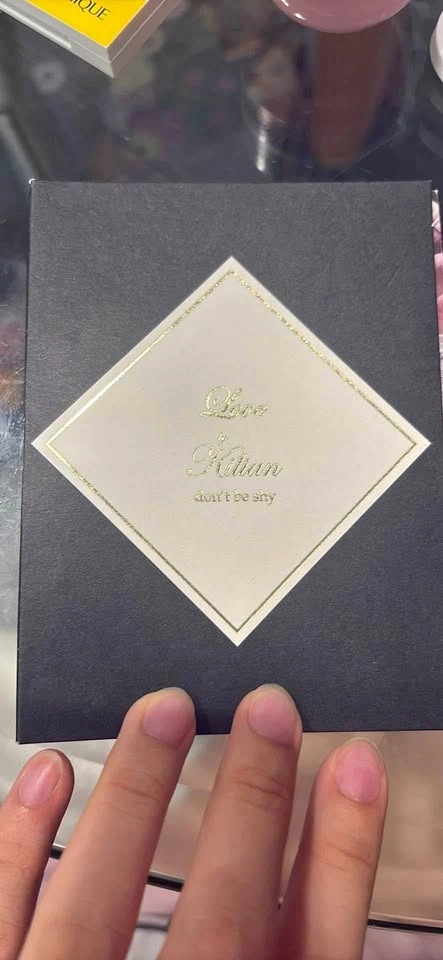 Love by Killian Don’t Be Shy Eau de Parfum Sample Spray (1.5ml)