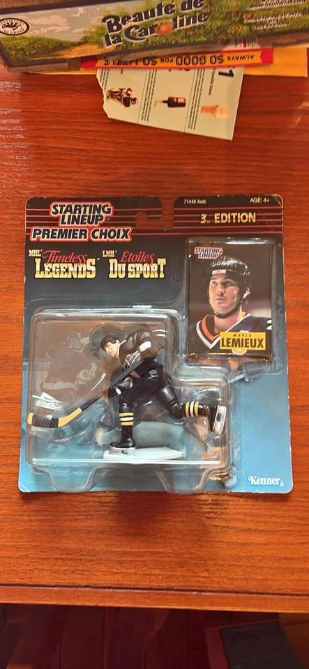 Kenner Starting Lineup Timeless Legends Mario Lemieux Action Fig