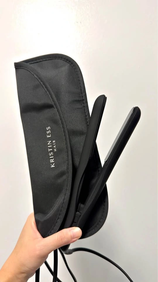 Kristin Ess 3/4” Straightener with Case