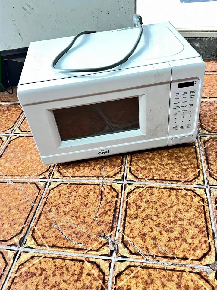 Microwave