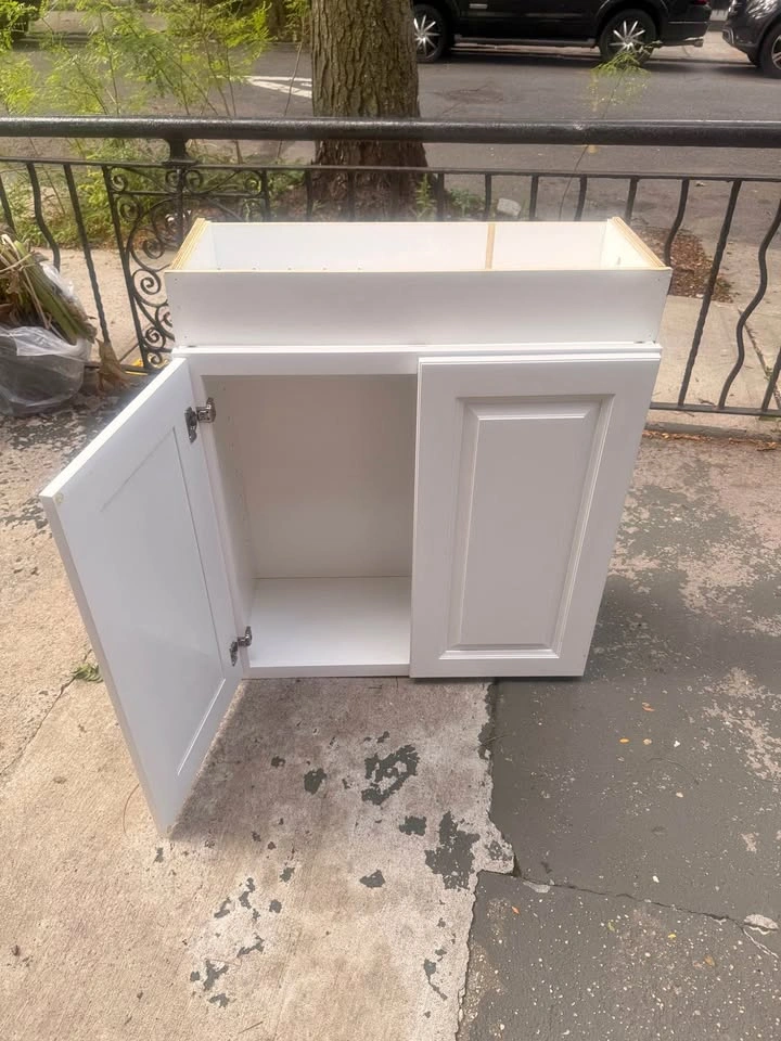 White Shaker Style Bathroom Vanity Base Cabinet
