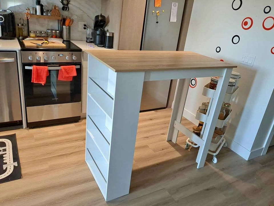 Bar table and 2 chairs matching natural wood and white