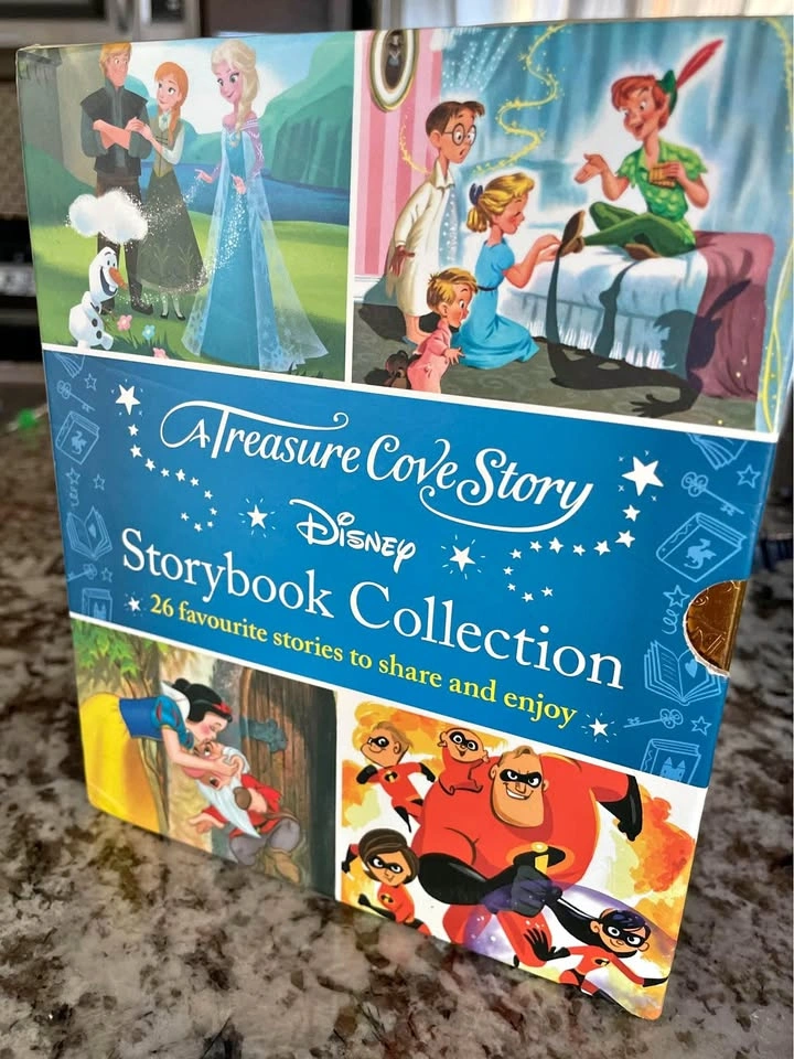 Collectable Full Set of Disney Treasure Cove 26 Storybooks