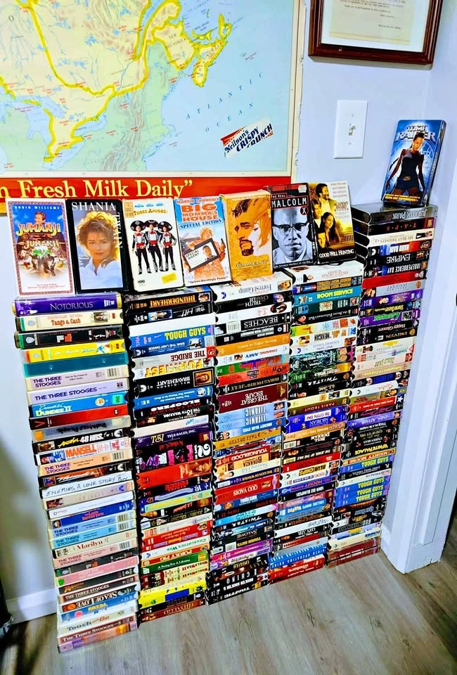 Vintage VHS Tapes 500+