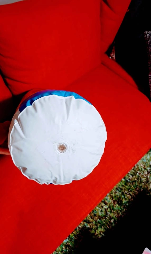 Vintage 90's Nikon Inflatable Promo Pillow - photo 3