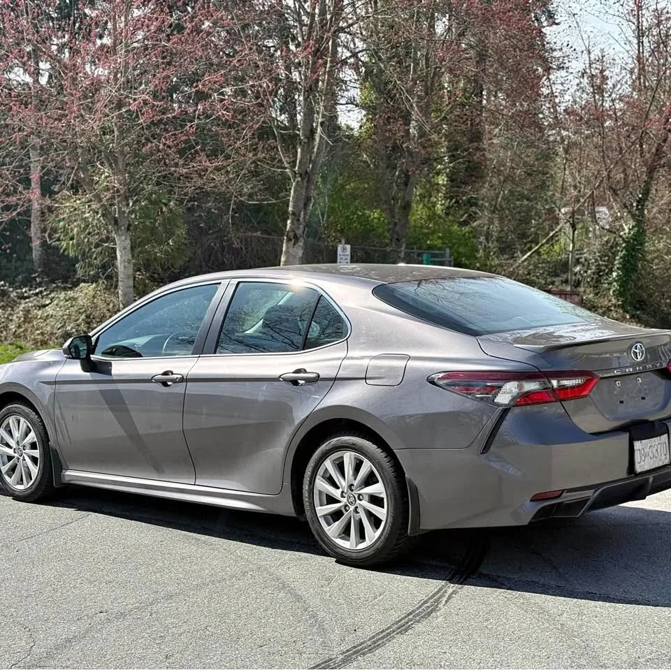 2022 Toyota Camry thumbnail