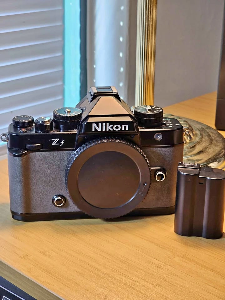 Nikon ZF premium body GRAY