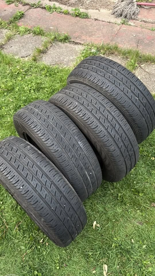 All season Tires - Continental ProContact, with RIMS - 195/65 R1 - photo 5