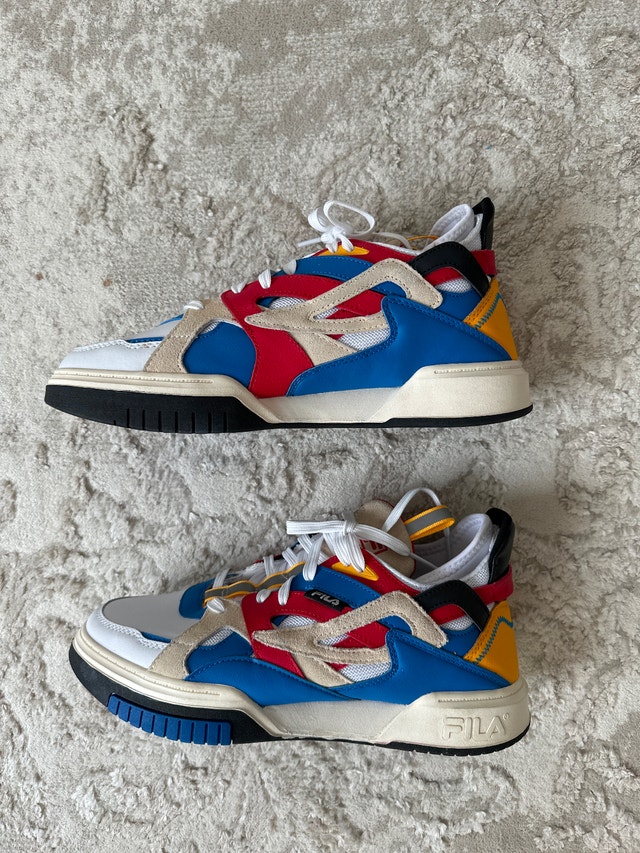 Fila Men’s Hallasan Saga V2 sneakers. Size US 10 - photo 3