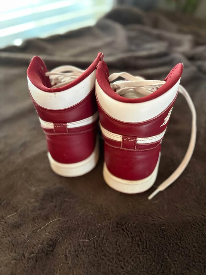 Nike Air Jordan 1 Mid, Size 8 - photo 2