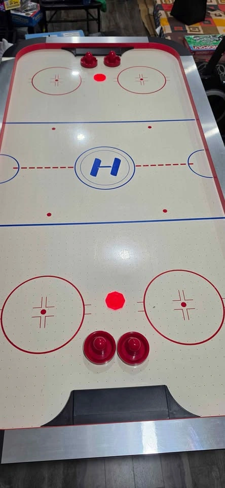 Harvard Professional-Grade Air Hockey Table – Good Condition! - photo 3