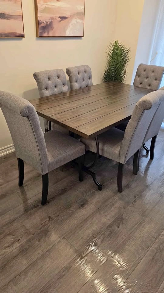 Dining set
