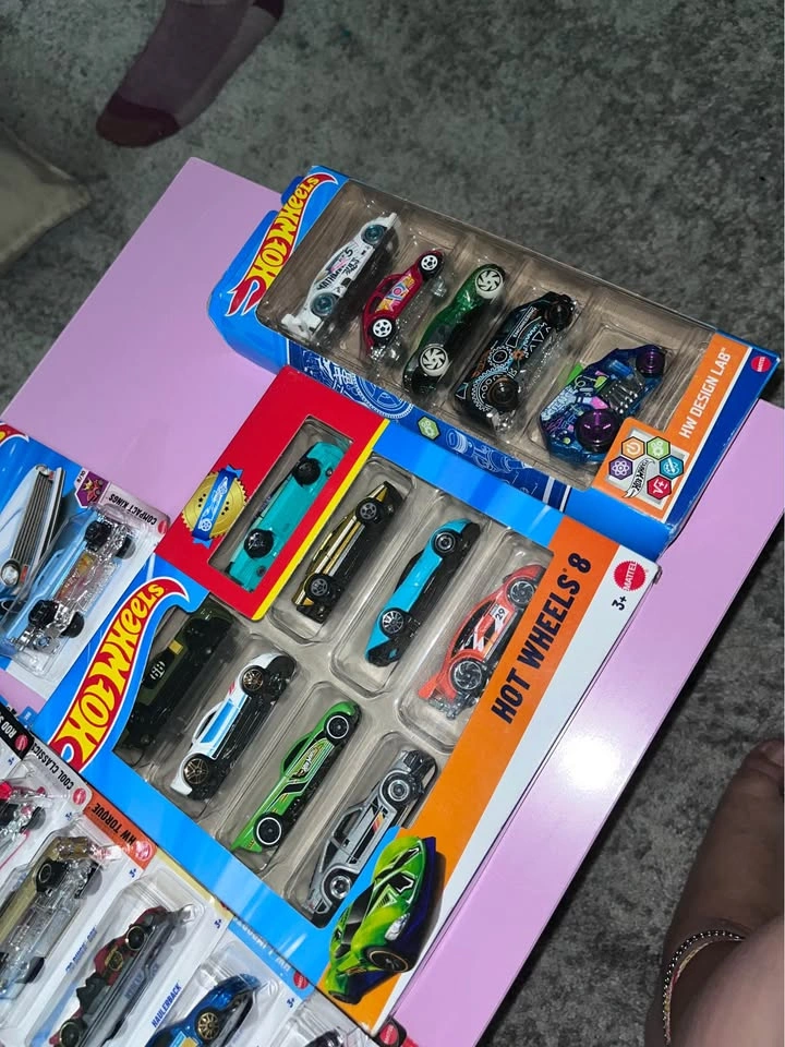 Hot wheels cars (Brand New) - photo 3
