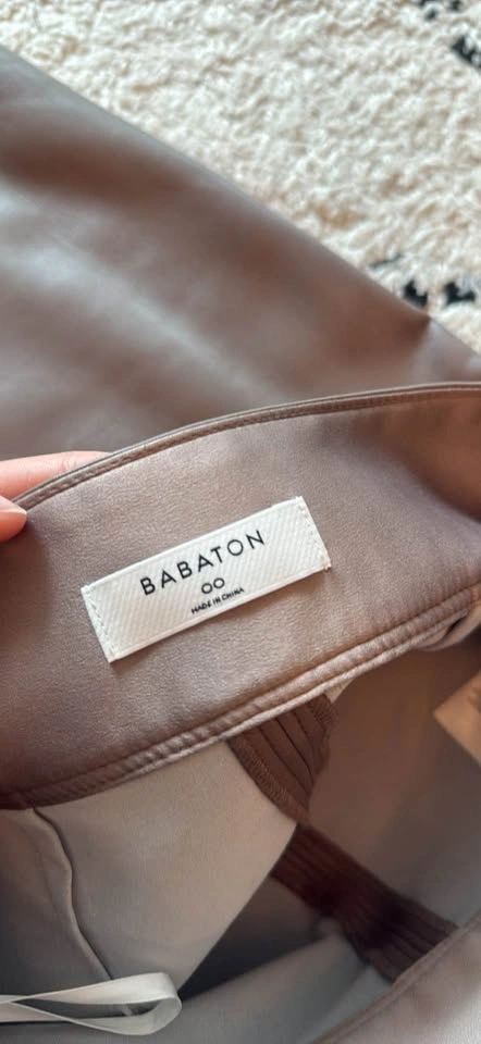 Babaton Aritzia vegan leather pencil skirt 00 - photo 2
