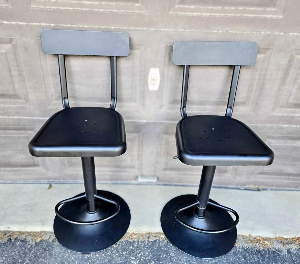 Matte Black Adjustable Bar / Counter Stools