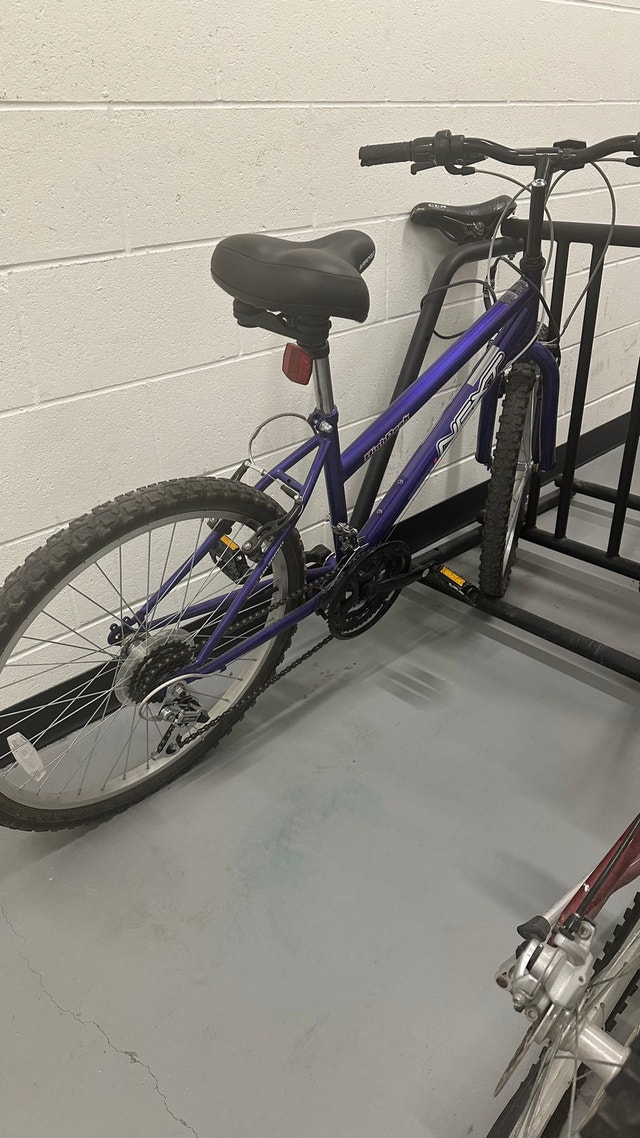 Next High Peak Mountain Bike plus bicycle lock - photo 4