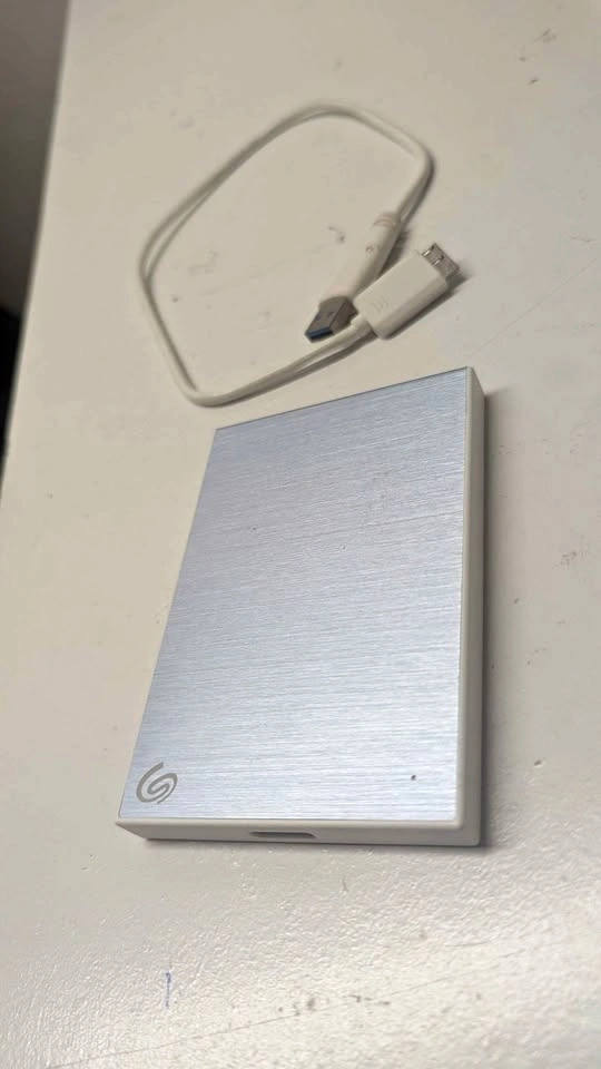 Seagate Backup Plus Slim 1TB External Hard Drive
