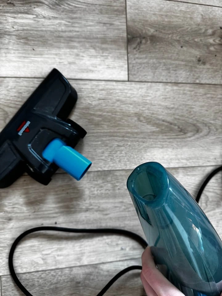 Bissell Lightweight Vacuum - photo 5