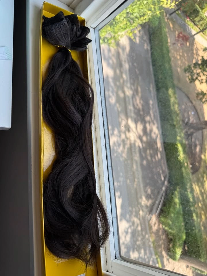 Bohyme 18” Clip-In Hair Extensions - Dark Brown/Black - photo 4