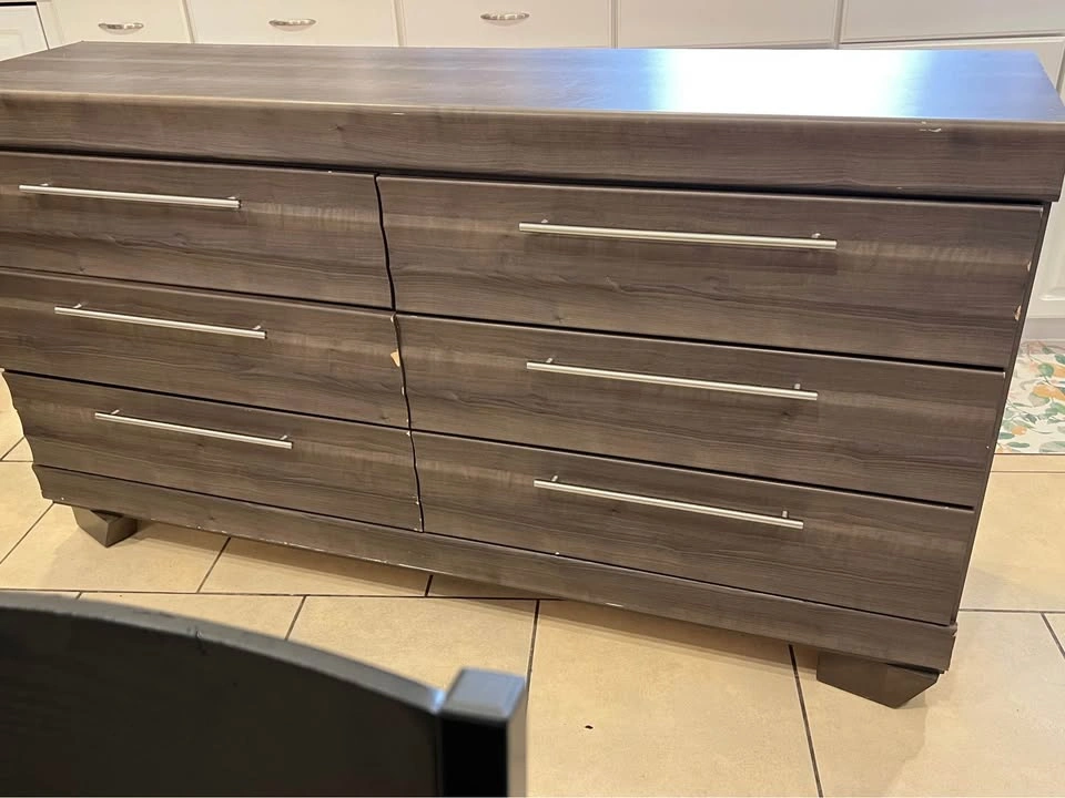 Dresser - photo 2