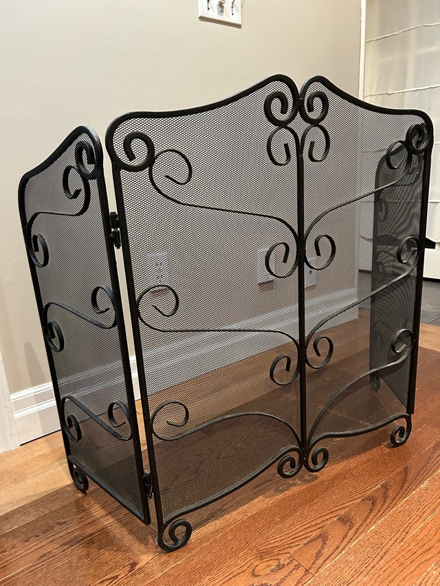 Decorative Wrought Iron Fireplace Screen