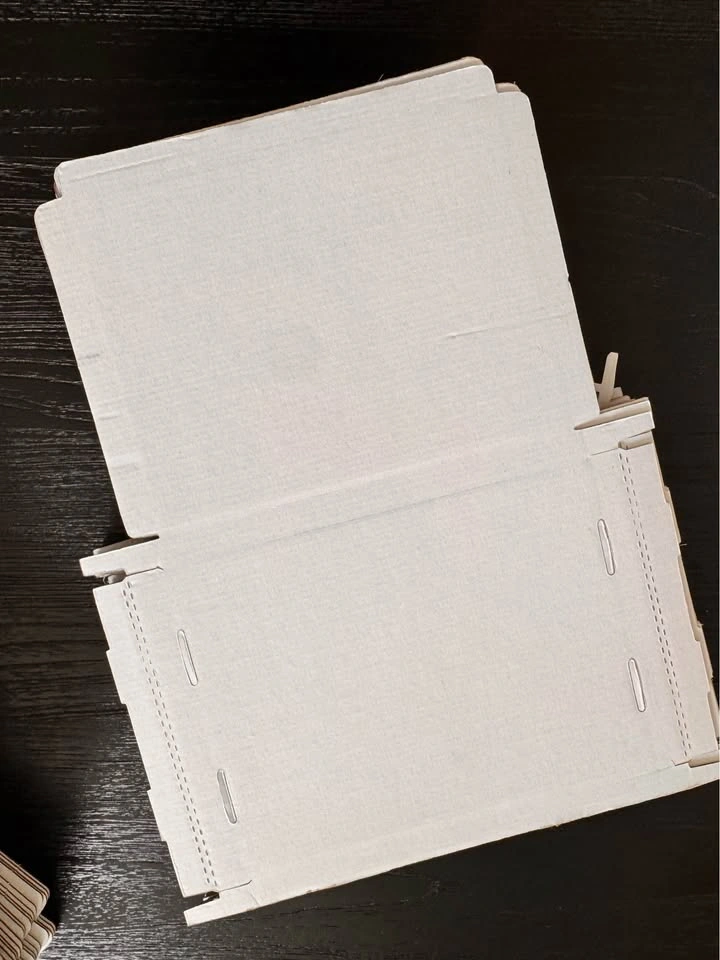 Mini Mailers Shipping Boxes (49 x Med + 24 x Large) - photo 3