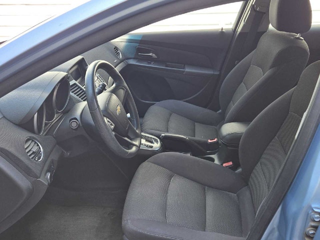 2012 Chevy Cruze LT Turbo 4 door sedan - photo 2