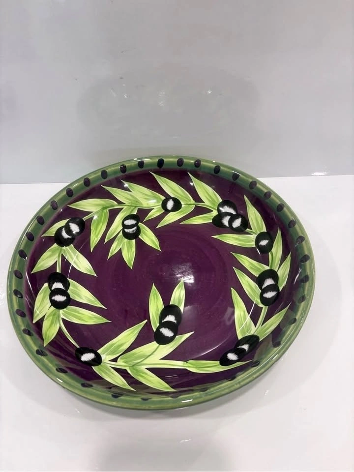 Laurie Gates Gates ware olive pattern serving bowl 10”