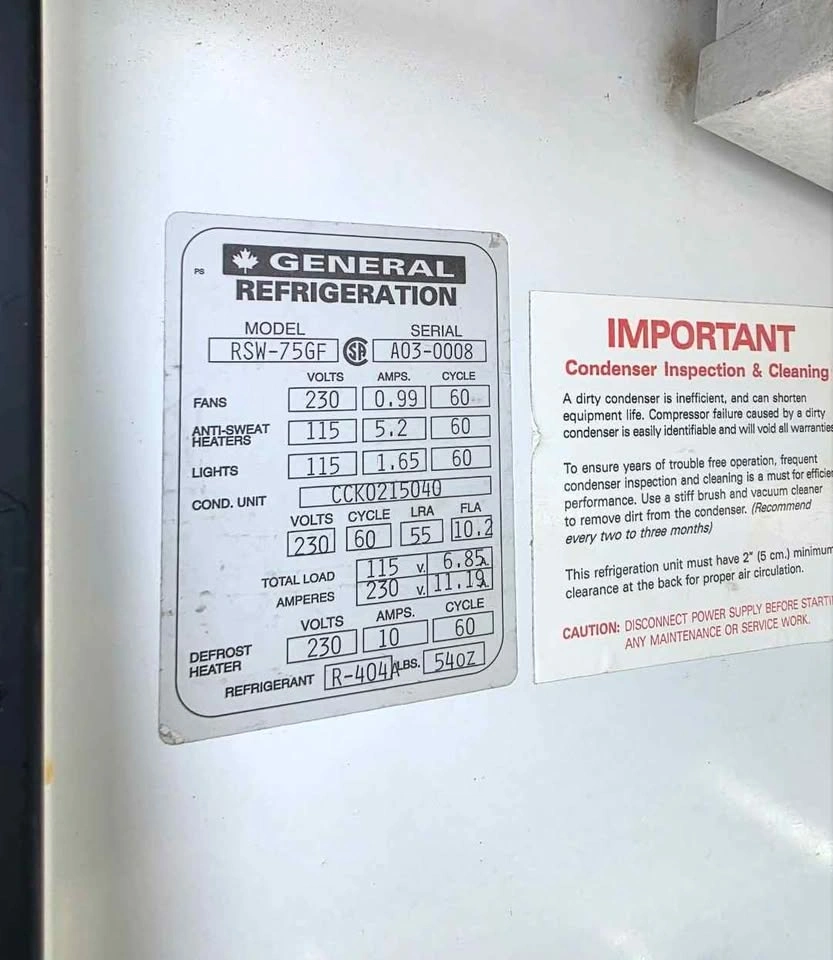 General Refrigeration 3-Door Glass Display Freezer - photo 4