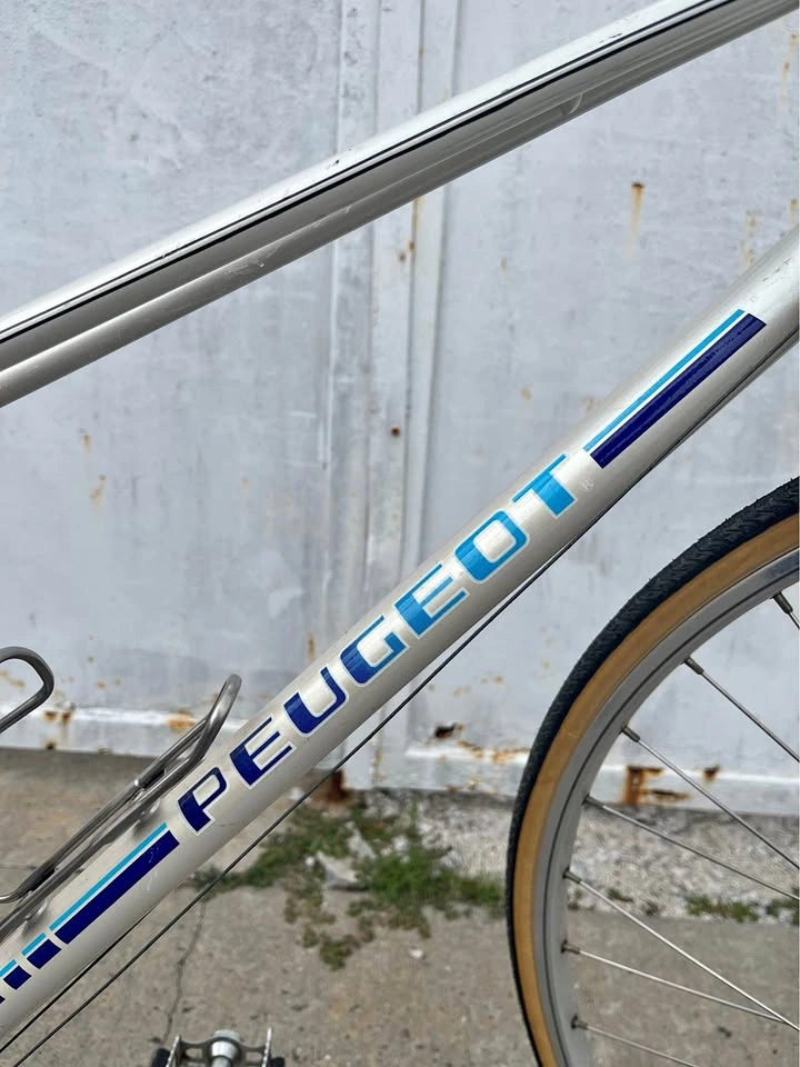 Vintage Peugeot Road Bike with Rigida Rims