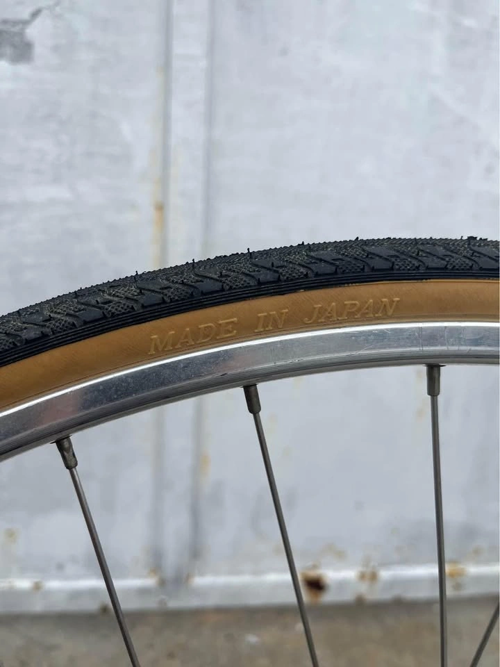 Vintage Peugeot Road Bike with Rigida Rims - photo 4