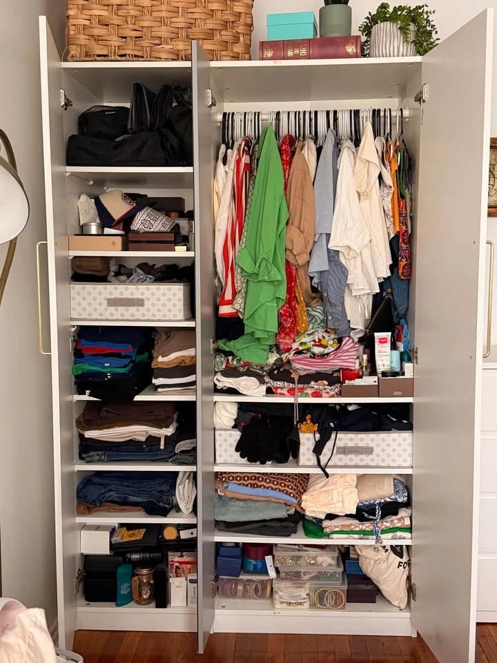 Custom-Built IKEA Wardrobe / Closet – Excellent Condition - photo 3