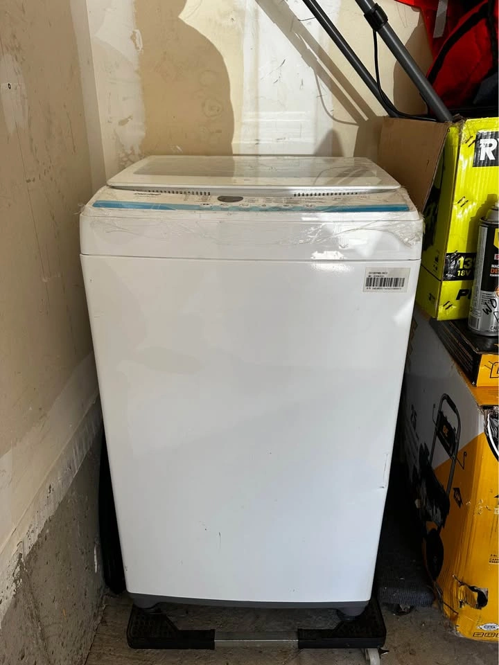 Comfee Portable Washing Machine – Like New - photo 4