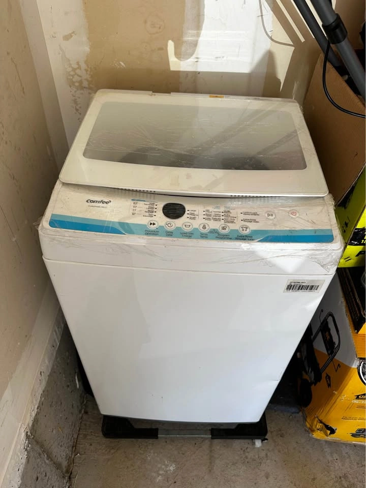 Comfee Portable Washing Machine – Like New - photo 5