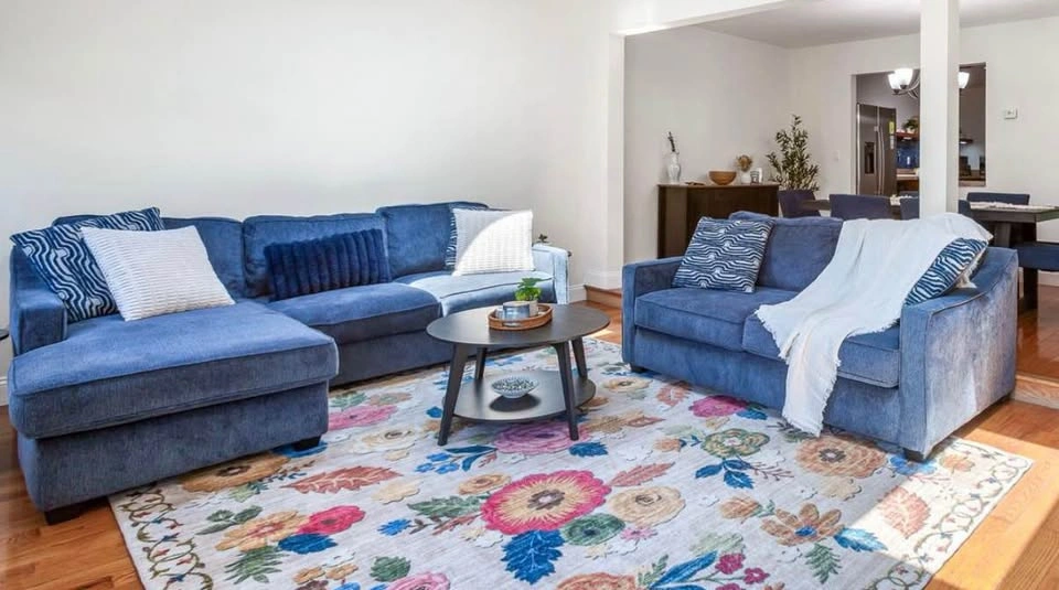 Love seat - photo 4