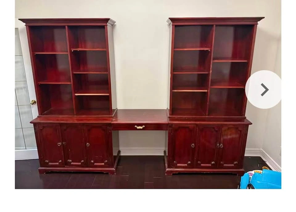 Traditional Modular Wall Unit with Desk