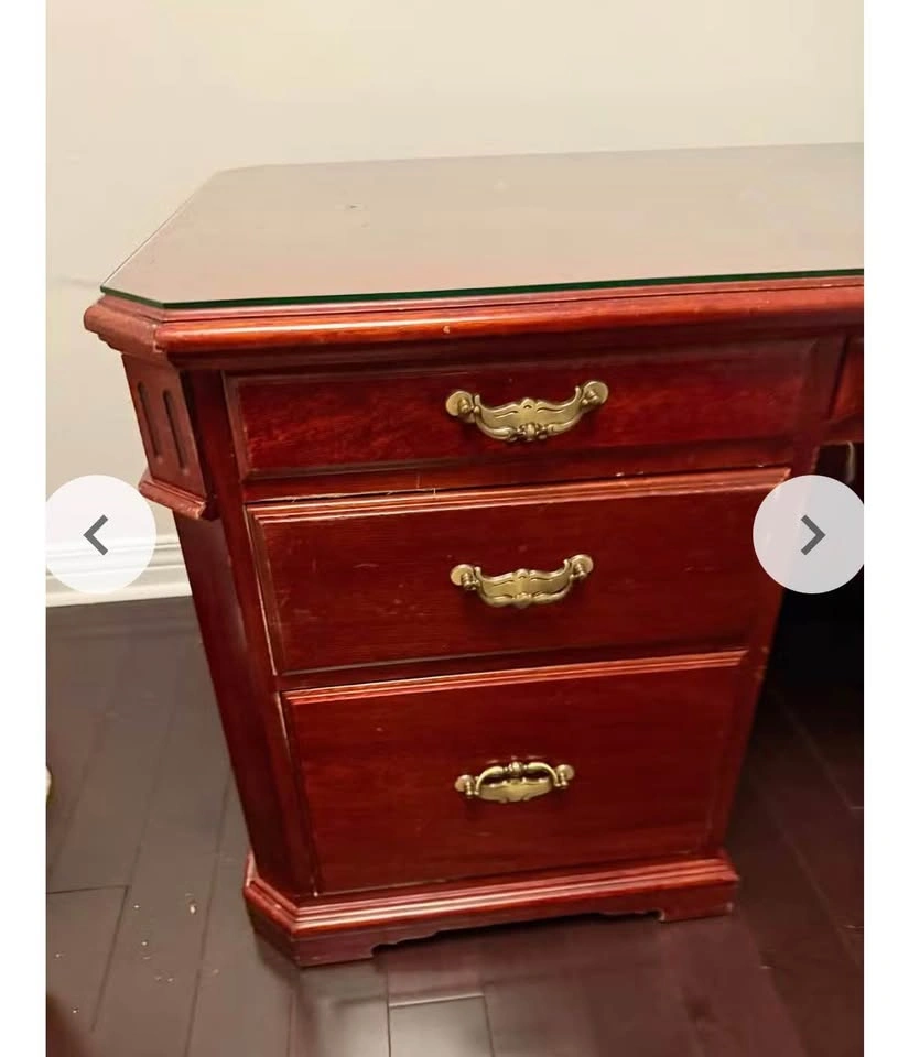Traditional Executive Desk with Glass Protective Top - photo 5
