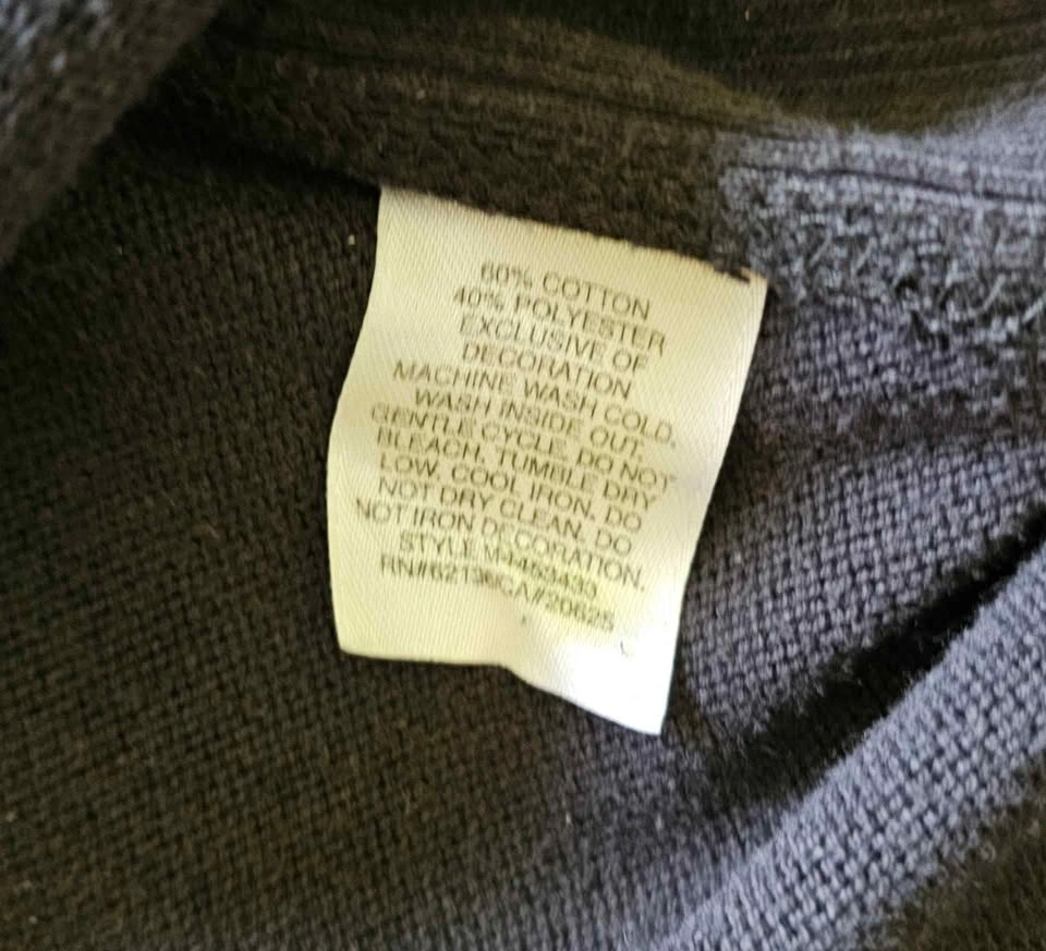 Guess Company Men's Gothic G Patch Crewneck Sweatshirt - Size XL - photo 3